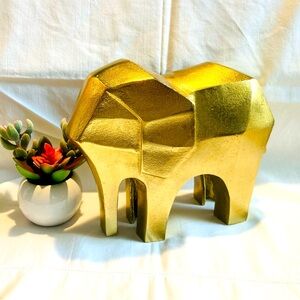 METAL ELEPHANT DECOR